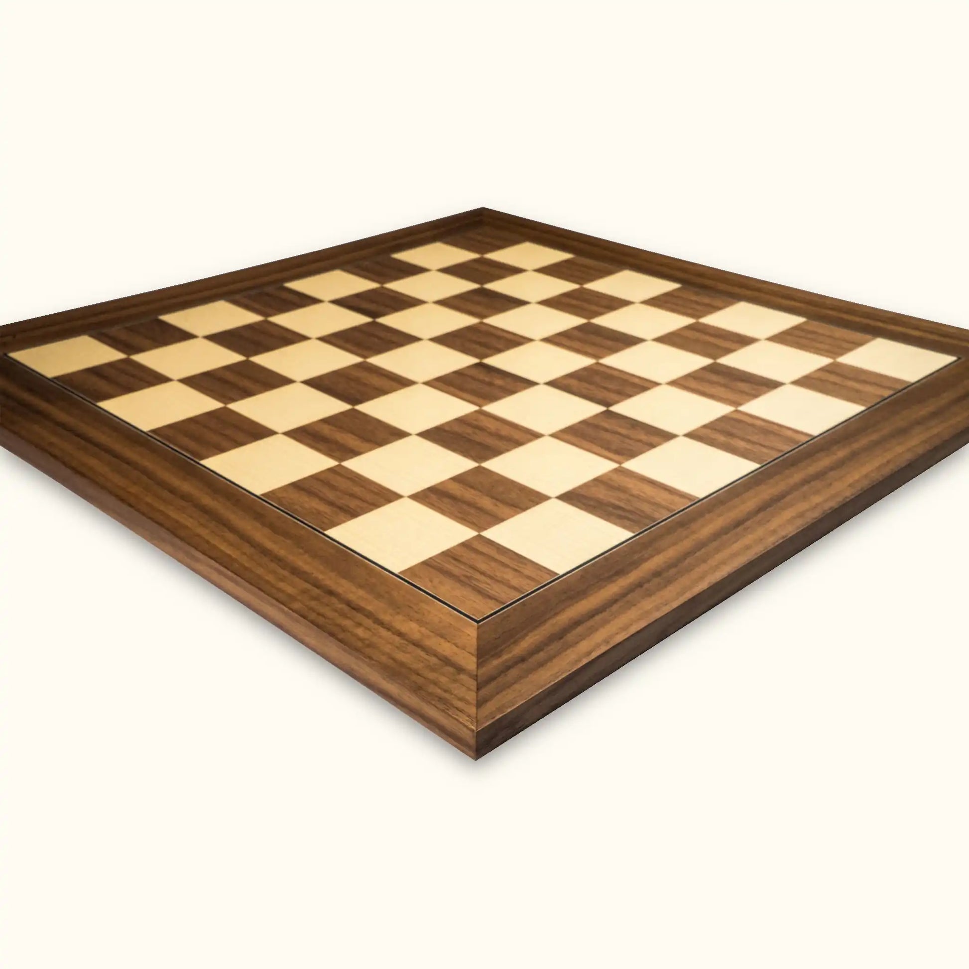 Chessboard Walnut Deluxe 55 mm walnut maple side view